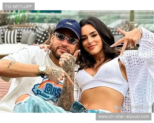 内马尔晒新纹身：还是爱巴西